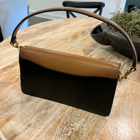 Coach Tabby Shoulder Bag 26 Brown and Cream Shoulder Bag - Picture 3 of 8